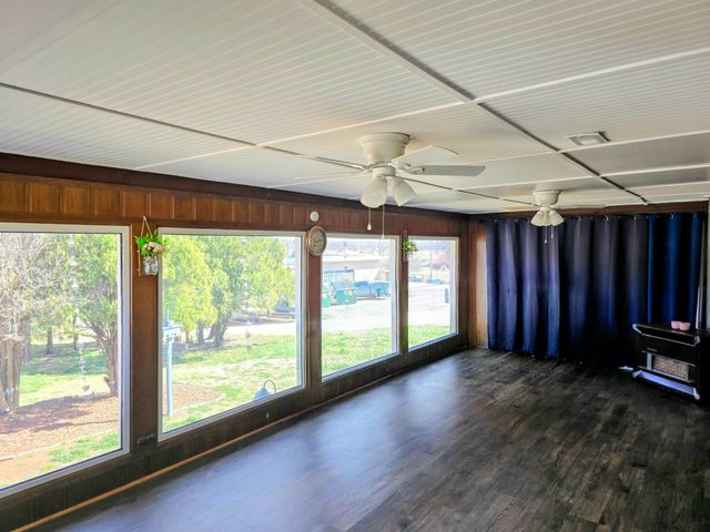 740 N Walnut St, Medicine Lodge, KS 67104