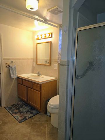 740 N Walnut St, Medicine Lodge, KS 67104