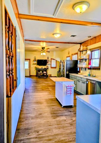 740 N Walnut St, Medicine Lodge, KS 67104