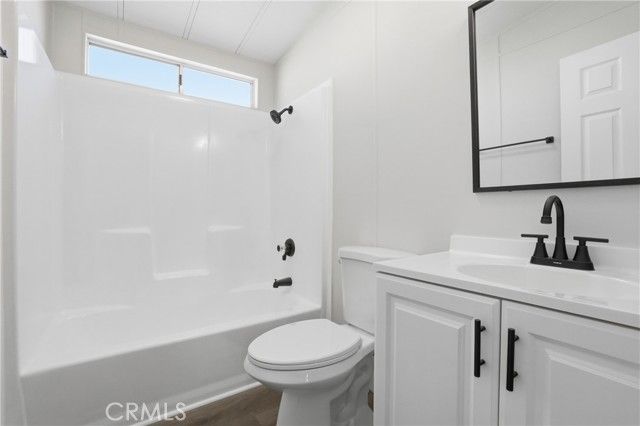 40270 Vans Vision Road, Hemet, CA 92544