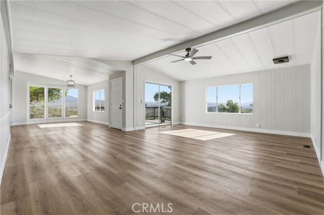 40270 Vans Vision Road, Hemet, CA 92544