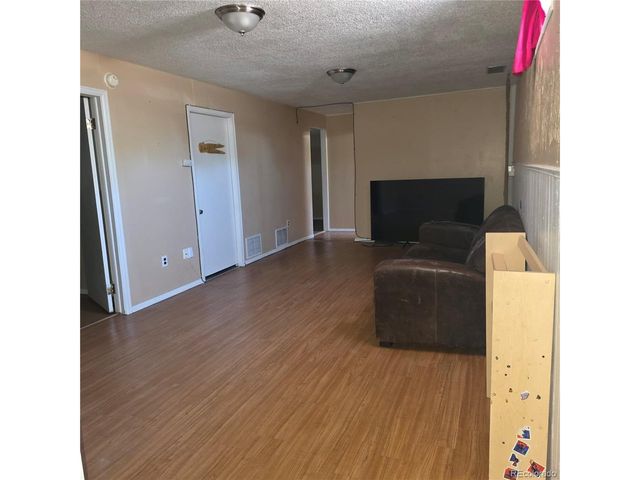 3601 Myrtle St, Evans, CO 80620