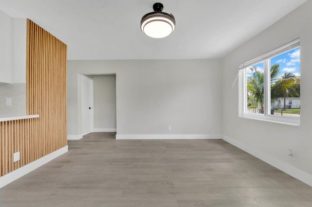 2625 NW 10th Street, Pompano Beach, FL 33069