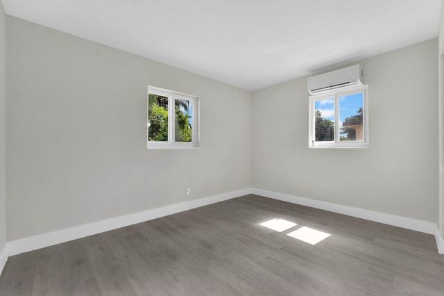 2625 NW 10th Street, Pompano Beach, FL 33069