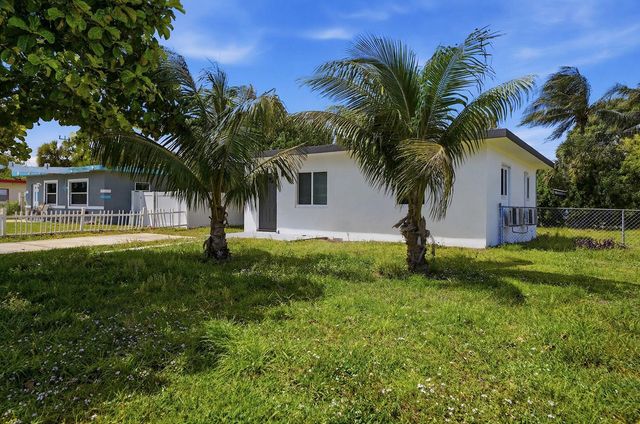 2625 NW 10th Street, Pompano Beach, FL 33069