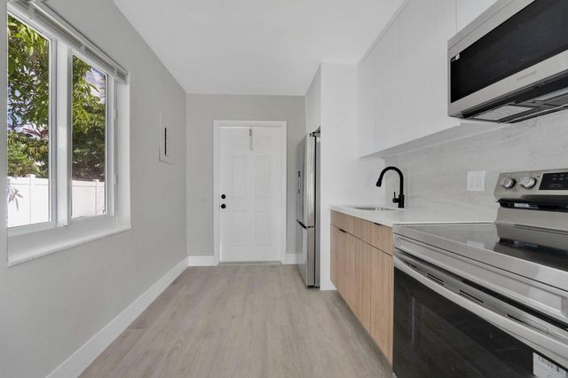 2625 NW 10th Street, Pompano Beach, FL 33069