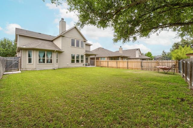 499 Still Hollow CRK, Buda, TX 78610