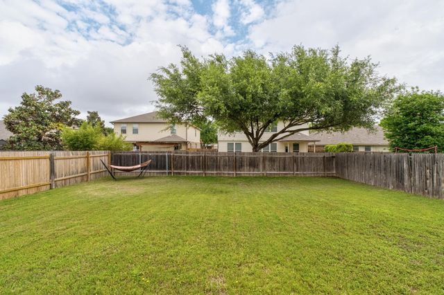 499 Still Hollow CRK, Buda, TX 78610