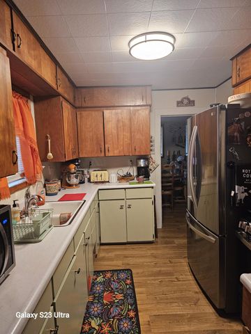 1435 Worden Avenue, Klamath Falls, OR 97601