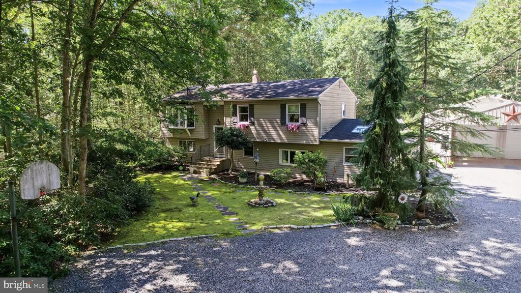 347 E MILLSTREAM RD, CREAM RIDGE, NJ 08514 — photo 4