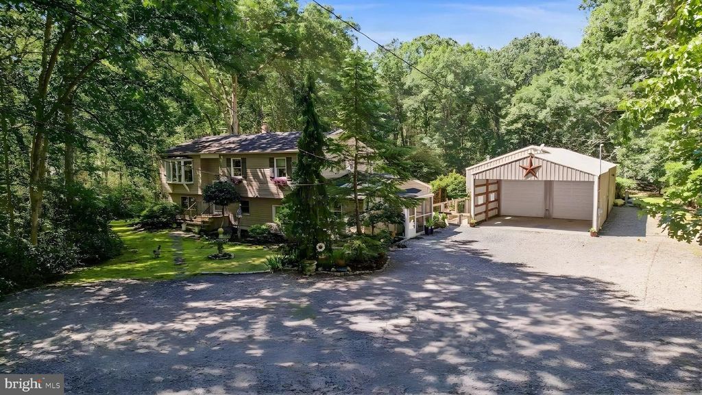 347 E MILLSTREAM RD, CREAM RIDGE, NJ 08514 — photo 5