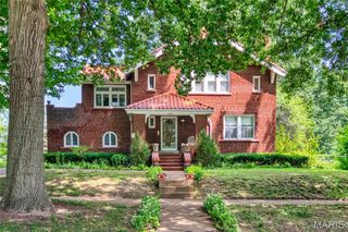 2910 Hatherly Drive, Bel-nor, MO 63121