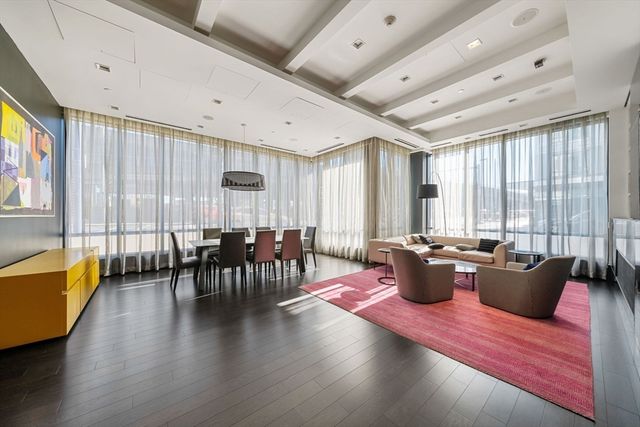 40 Traveler Street 701, Boston, MA 02118