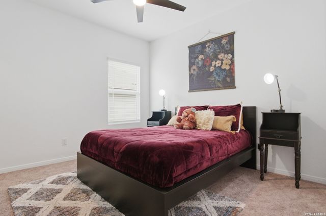 13007 Sage Turn, St Hedwig, TX 78152