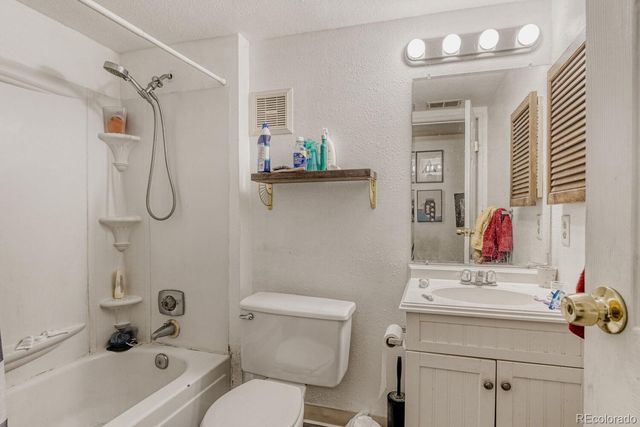 1893 S Pitkin Street A, Aurora, CO 80017