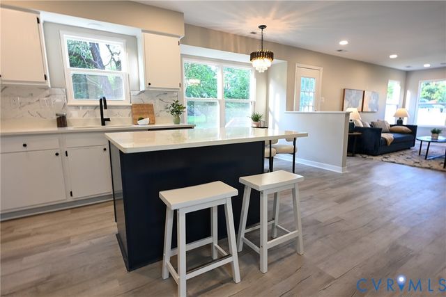 912 Harmony Rd, Fairfield, VA 23059