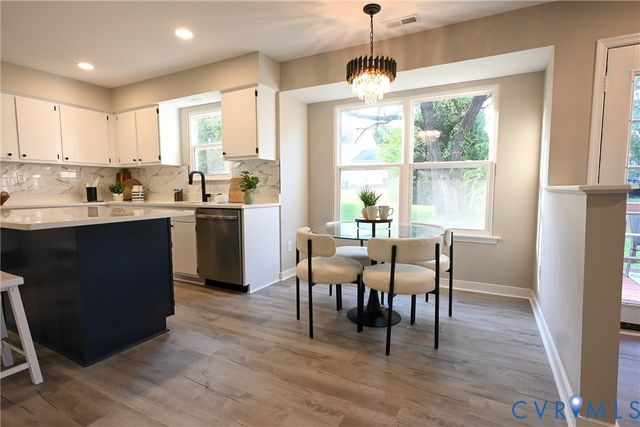 912 Harmony Rd, Fairfield, VA 23059