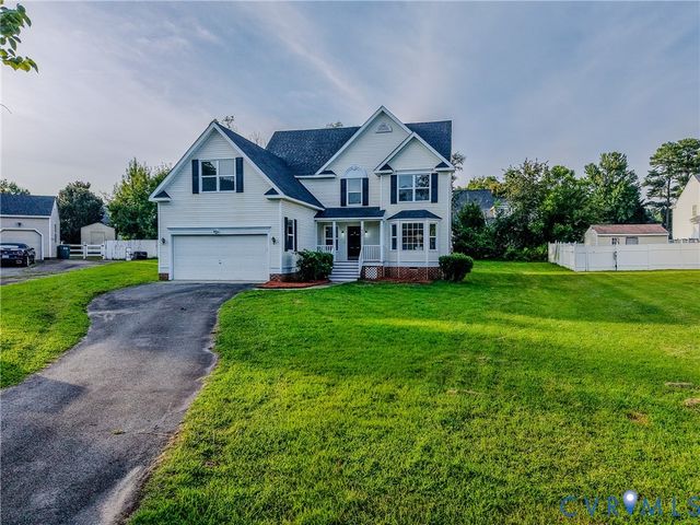 912 Harmony Rd, Fairfield, VA 23059