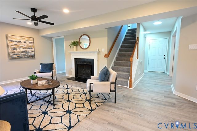 912 Harmony Rd, Fairfield, VA 23059
