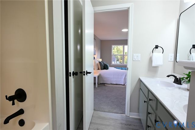 912 Harmony Rd, Fairfield, VA 23059
