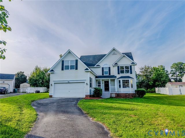 912 Harmony Rd, Fairfield, VA 23059