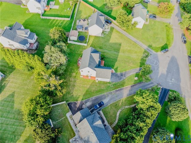 912 Harmony Rd, Fairfield, VA 23059