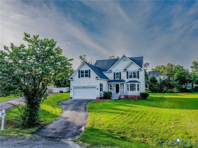912 Harmony Rd, Fairfield, VA 23059