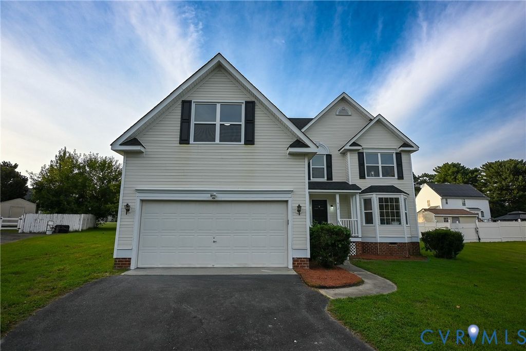 912 Harmony Rd, Fairfield, VA 23059