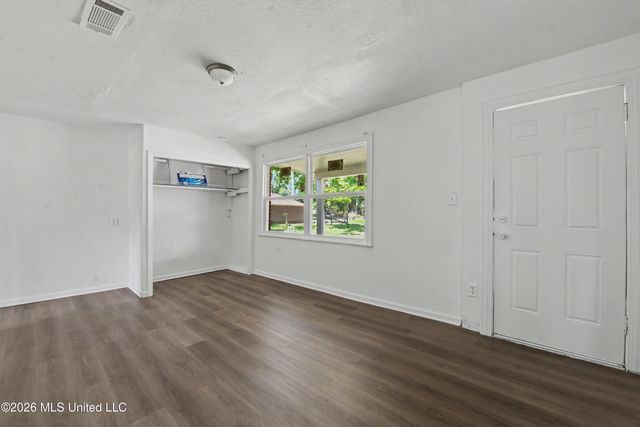 4330 Griffin Street, Moss Point, MS 39563