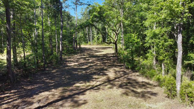 7 Milcrest Drive, Awendaw, SC 29429