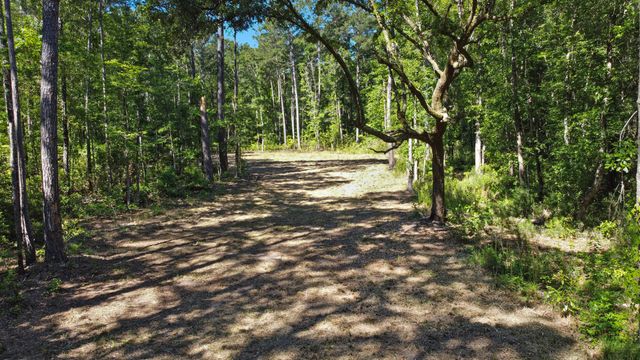 7 Milcrest Drive, Awendaw, SC 29429