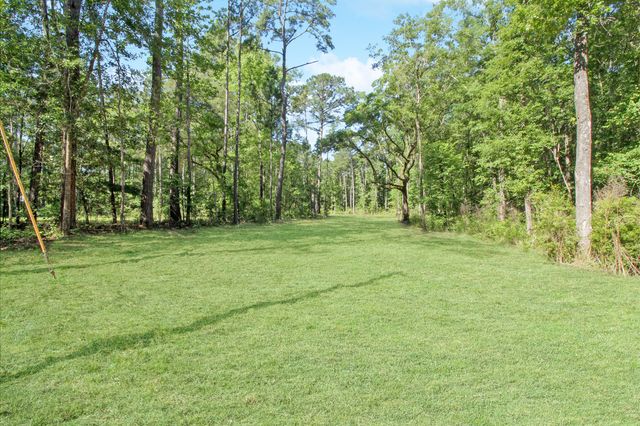7 Milcrest Drive, Awendaw, SC 29429