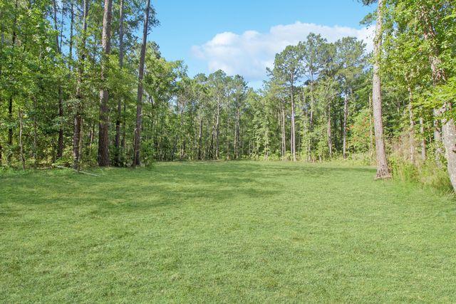 7 Milcrest Drive, Awendaw, SC 29429