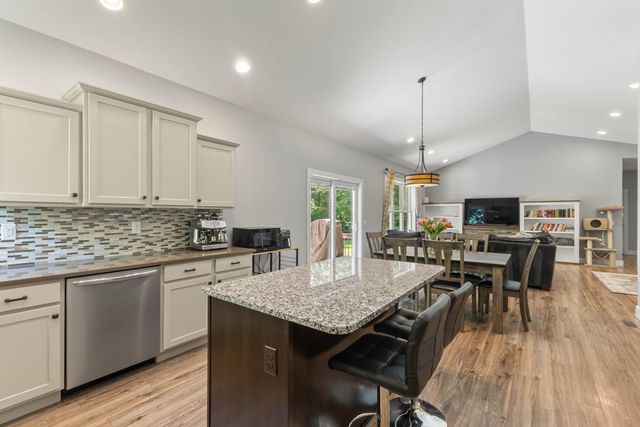 13374 141st Avenue, Grand Haven, MI 49417