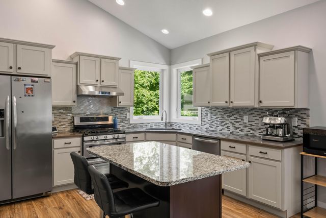 13374 141st Avenue, Grand Haven, MI 49417