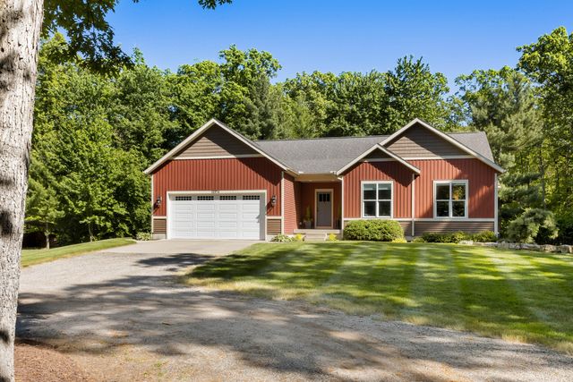 13374 141st Avenue, Grand Haven, MI 49417