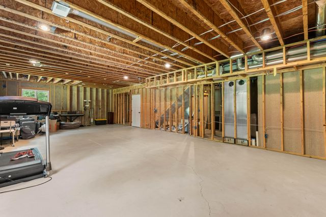 13374 141st Avenue, Grand Haven, MI 49417