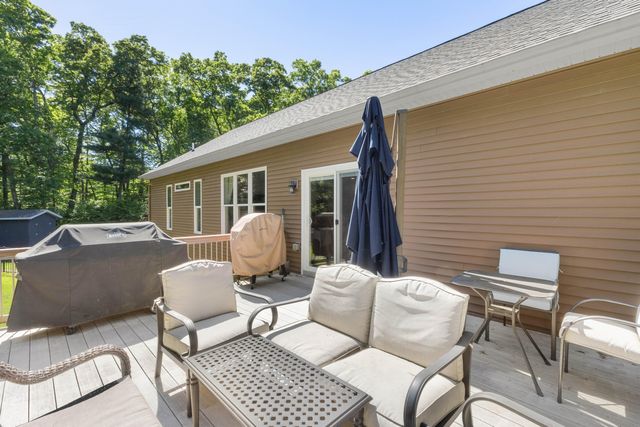 13374 141st Avenue, Grand Haven, MI 49417