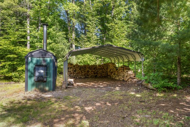 13374 141st Avenue, Grand Haven, MI 49417
