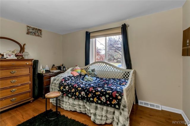 70 Charter Oaks Drive 2, Amherst, NY 14228