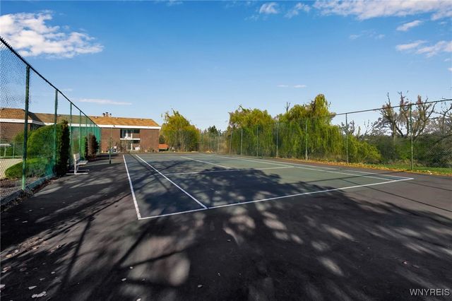 70 Charter Oaks Drive 2, Amherst, NY 14228