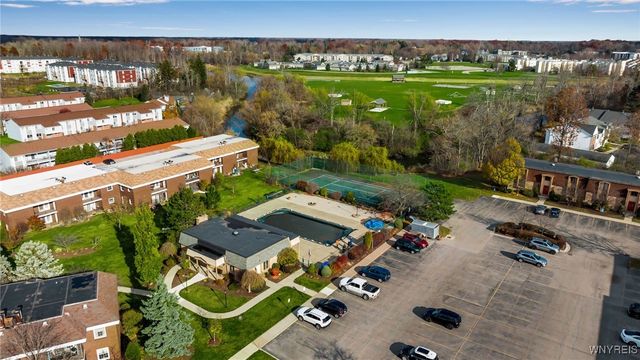 70 Charter Oaks Drive 2, Amherst, NY 14228