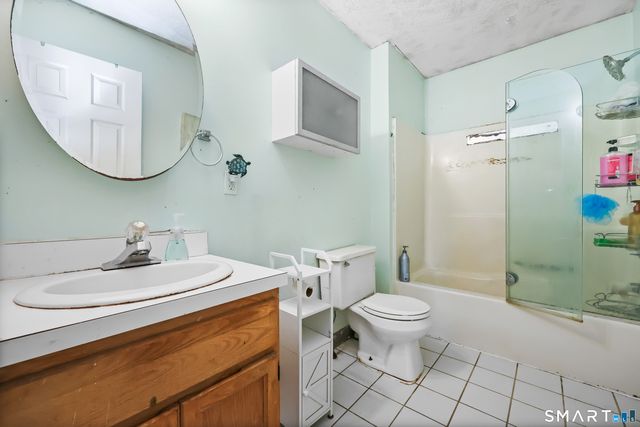 173 Russo Avenue 408, East Haven, CT 06513