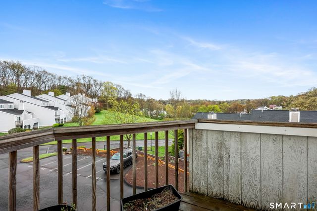 173 Russo Avenue 408, East Haven, CT 06513