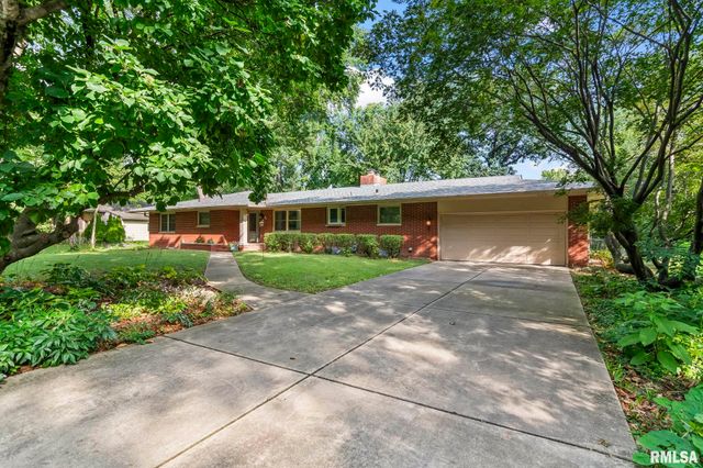 2141 CARDINAL Drive, Springfield, IL 62704