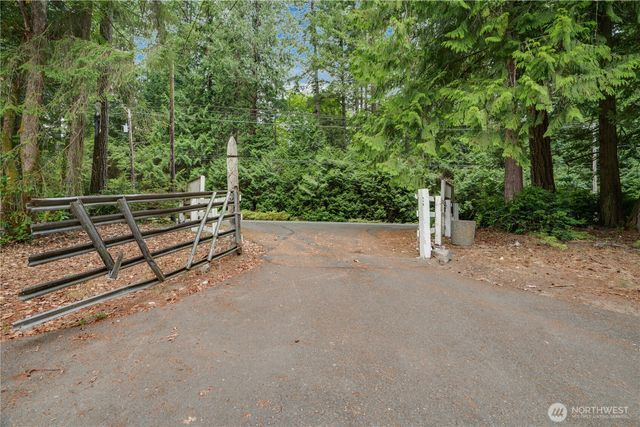 6217 Key Peninsula Highway NW, Lakebay, WA 98351