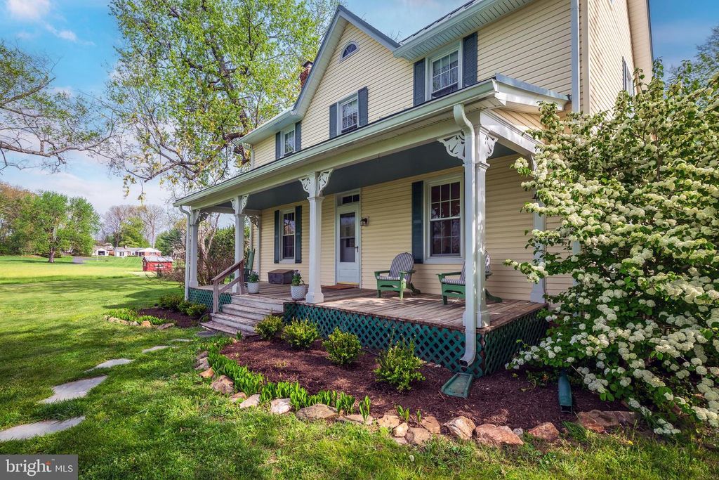 Image 2 of property listing at 21901 NEW HAMPSHIRE AVE, Brookeville, MD 20833