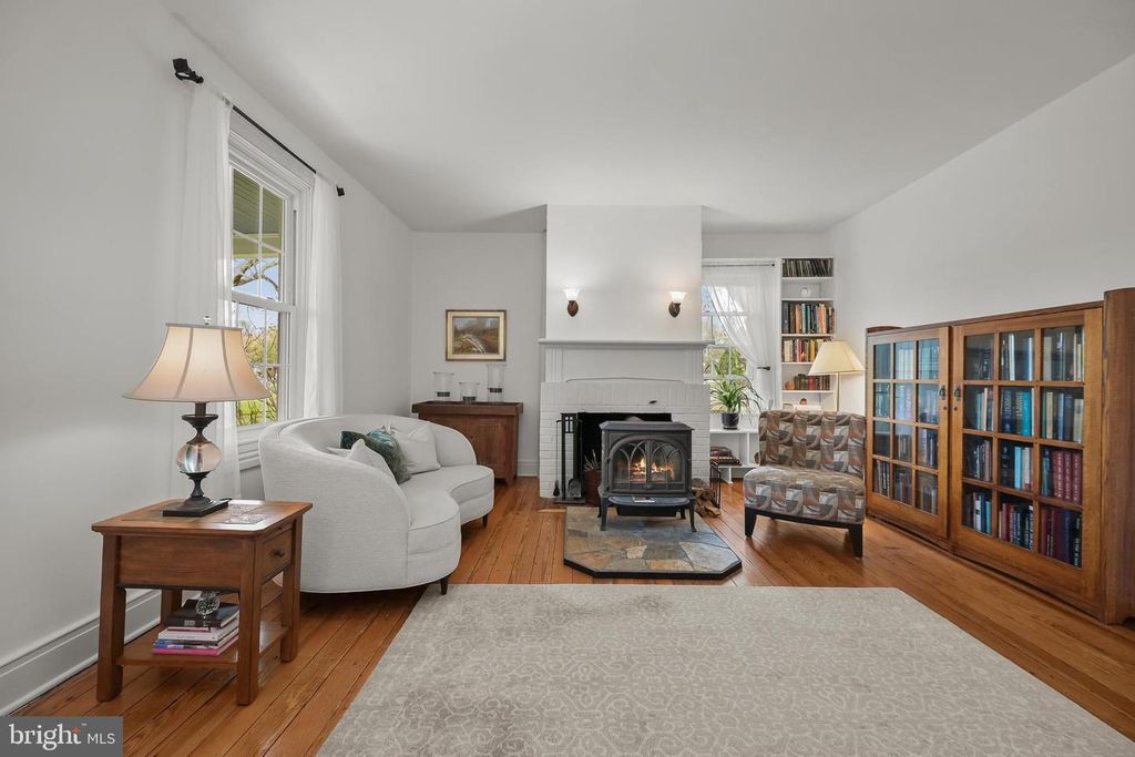 Image 6 of property listing at 21901 NEW HAMPSHIRE AVE, Brookeville, MD 20833