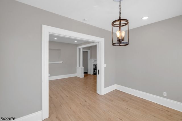 56 S Mountain Ave, Cedar Grove Twp., NJ 07009