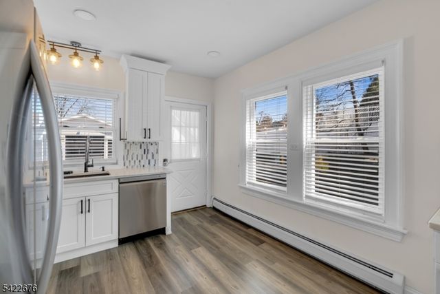 56 S Mountain Ave, Cedar Grove Twp., NJ 07009